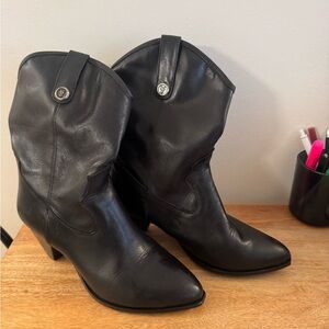 Black Leather Women's Boots